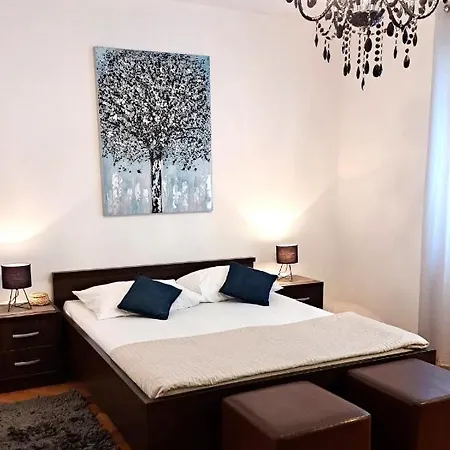 Apartment Sj *